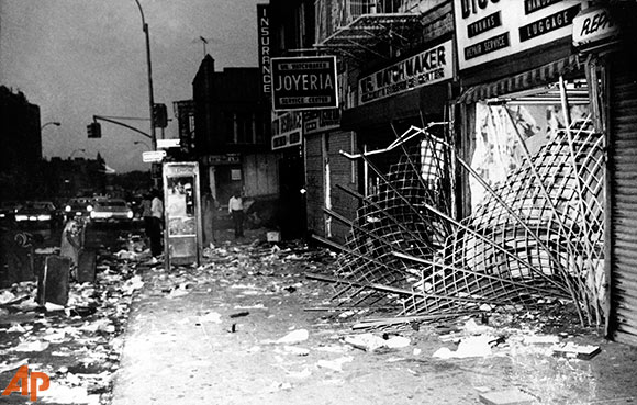 Looted store in NYC blackout of 1977.